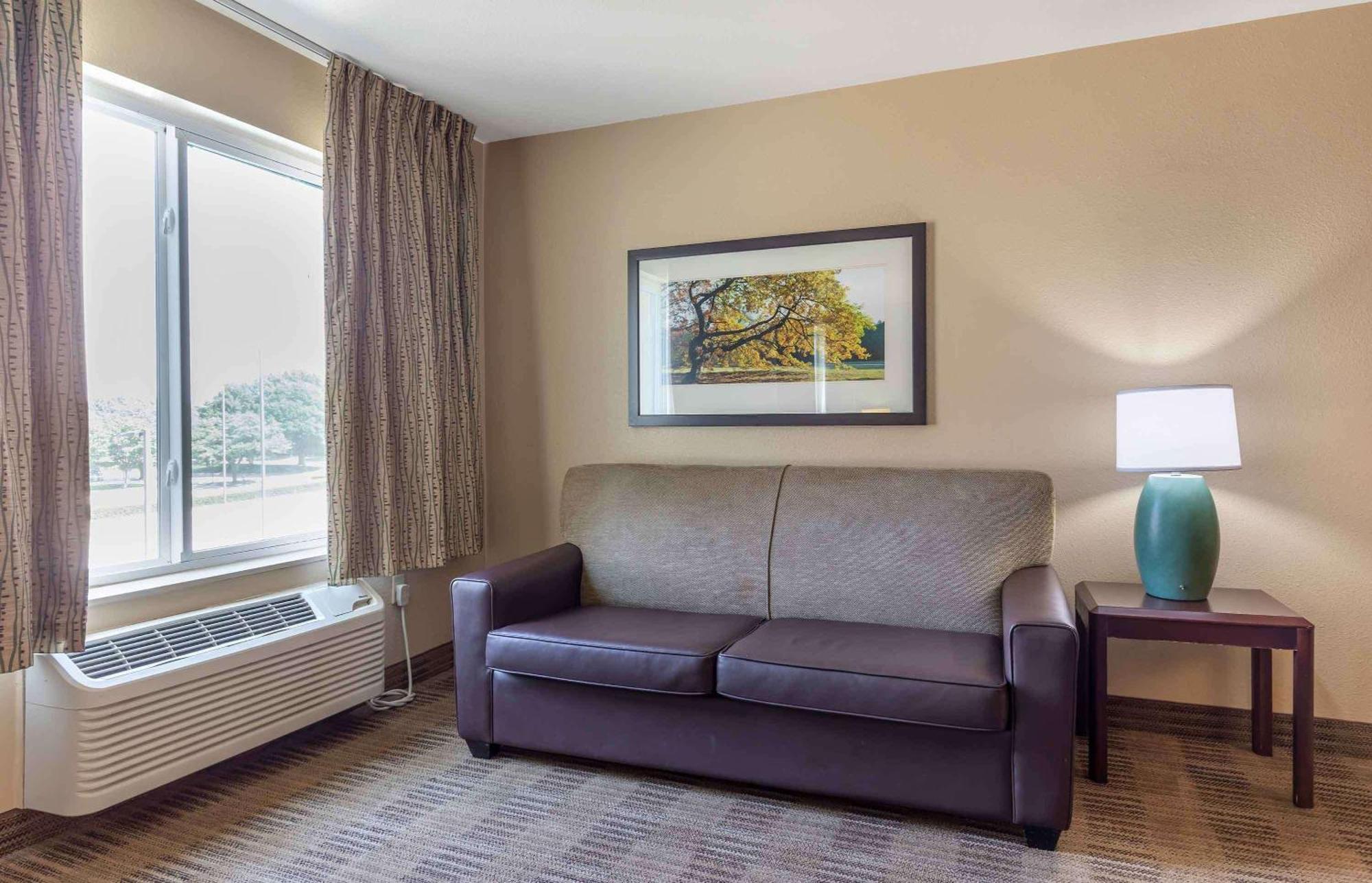 Extended Stay America Suites - Dallas - Las Colinas - Carnaby St Irving Dış mekan fotoğraf