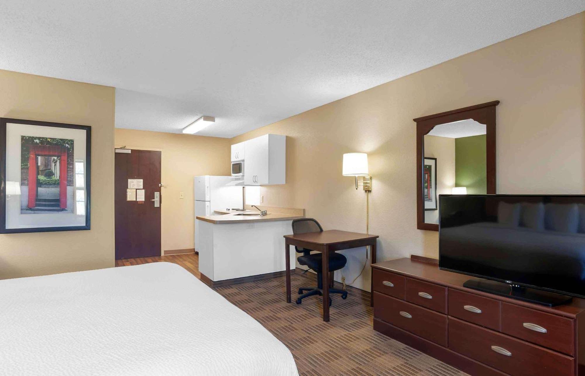 Extended Stay America Suites - Dallas - Las Colinas - Carnaby St Irving Dış mekan fotoğraf