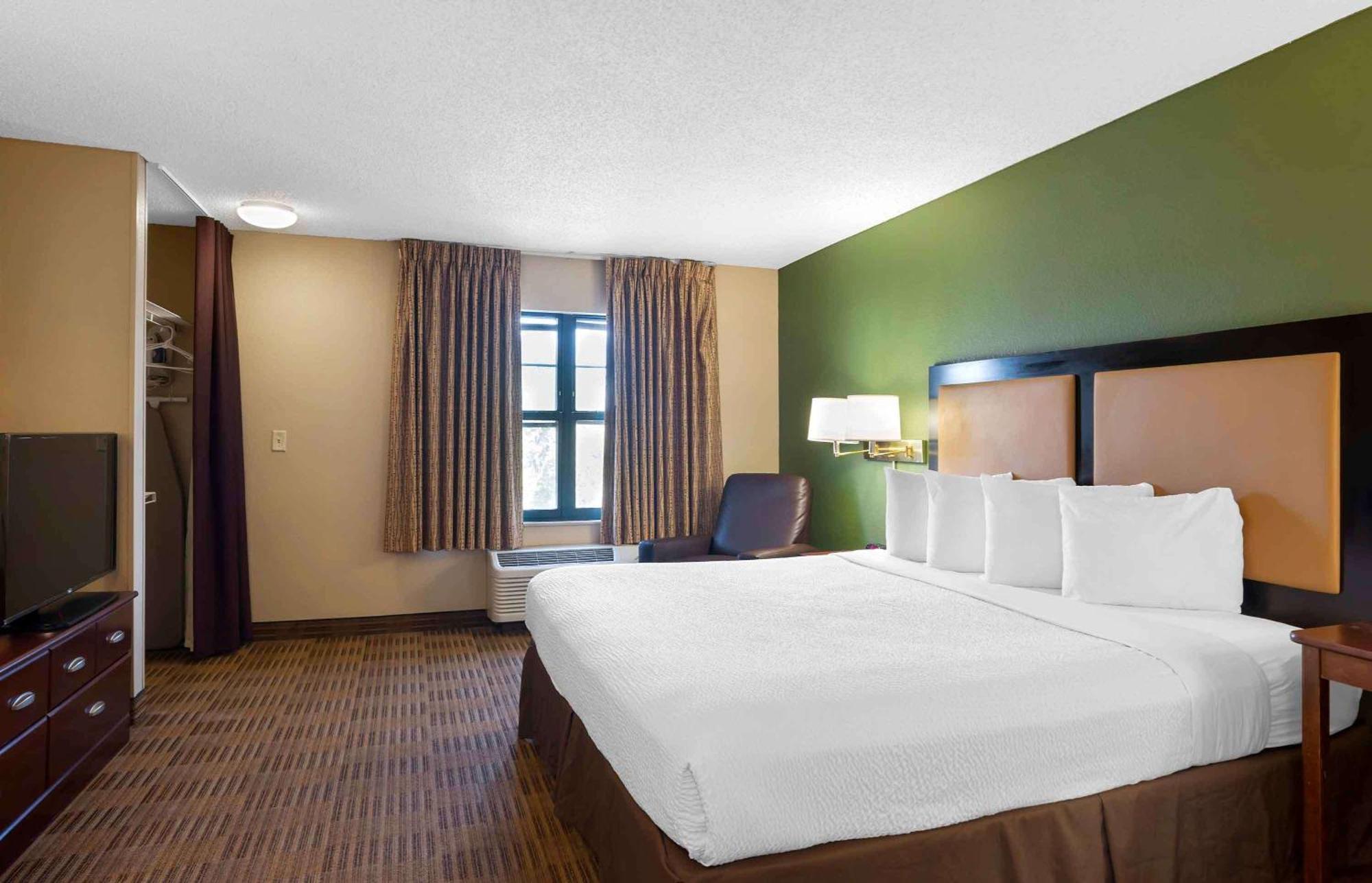 Extended Stay America Suites - Dallas - Las Colinas - Carnaby St Irving Dış mekan fotoğraf