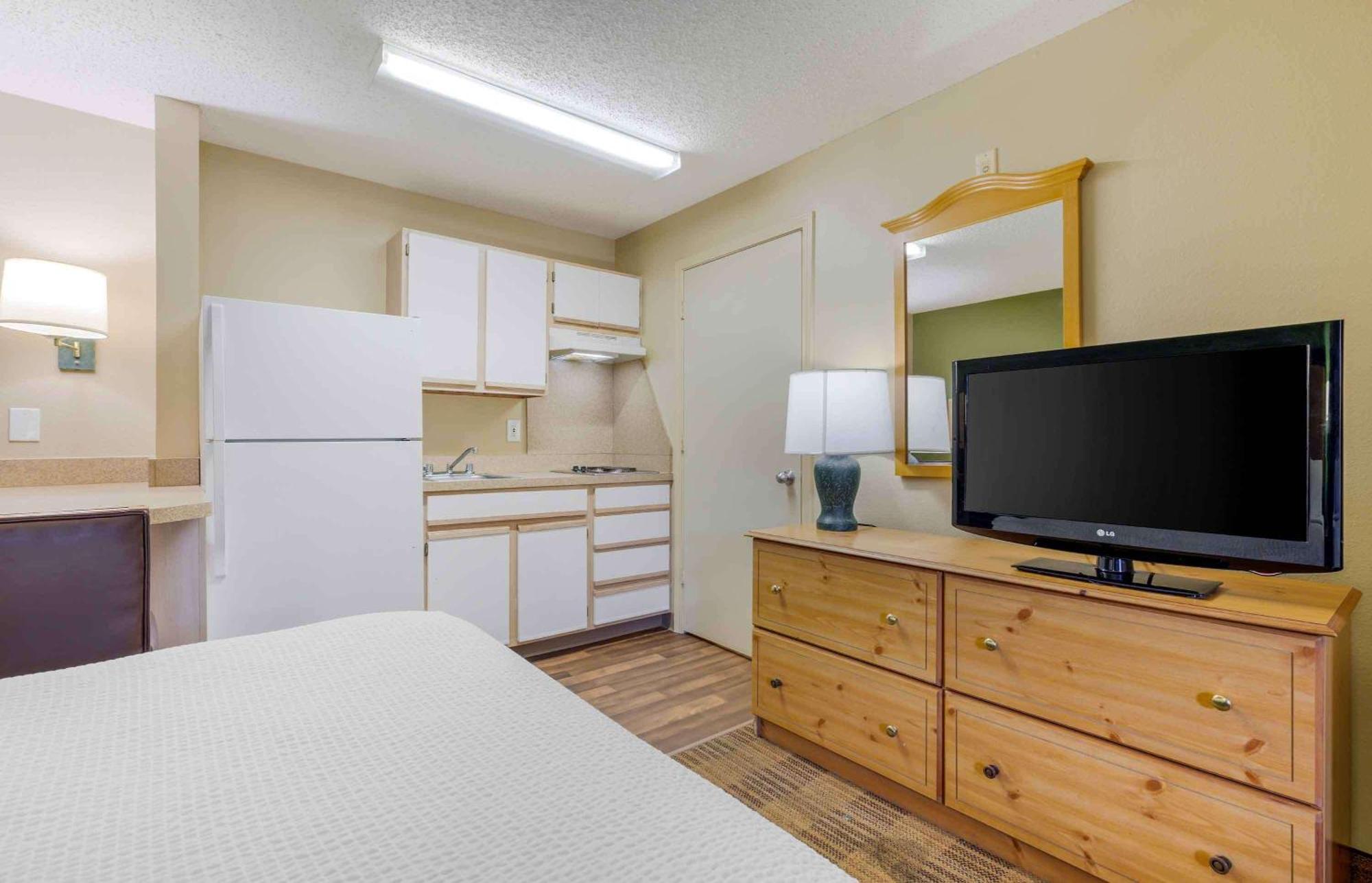 Extended Stay America Suites - Dallas - Las Colinas - Carnaby St Irving Dış mekan fotoğraf