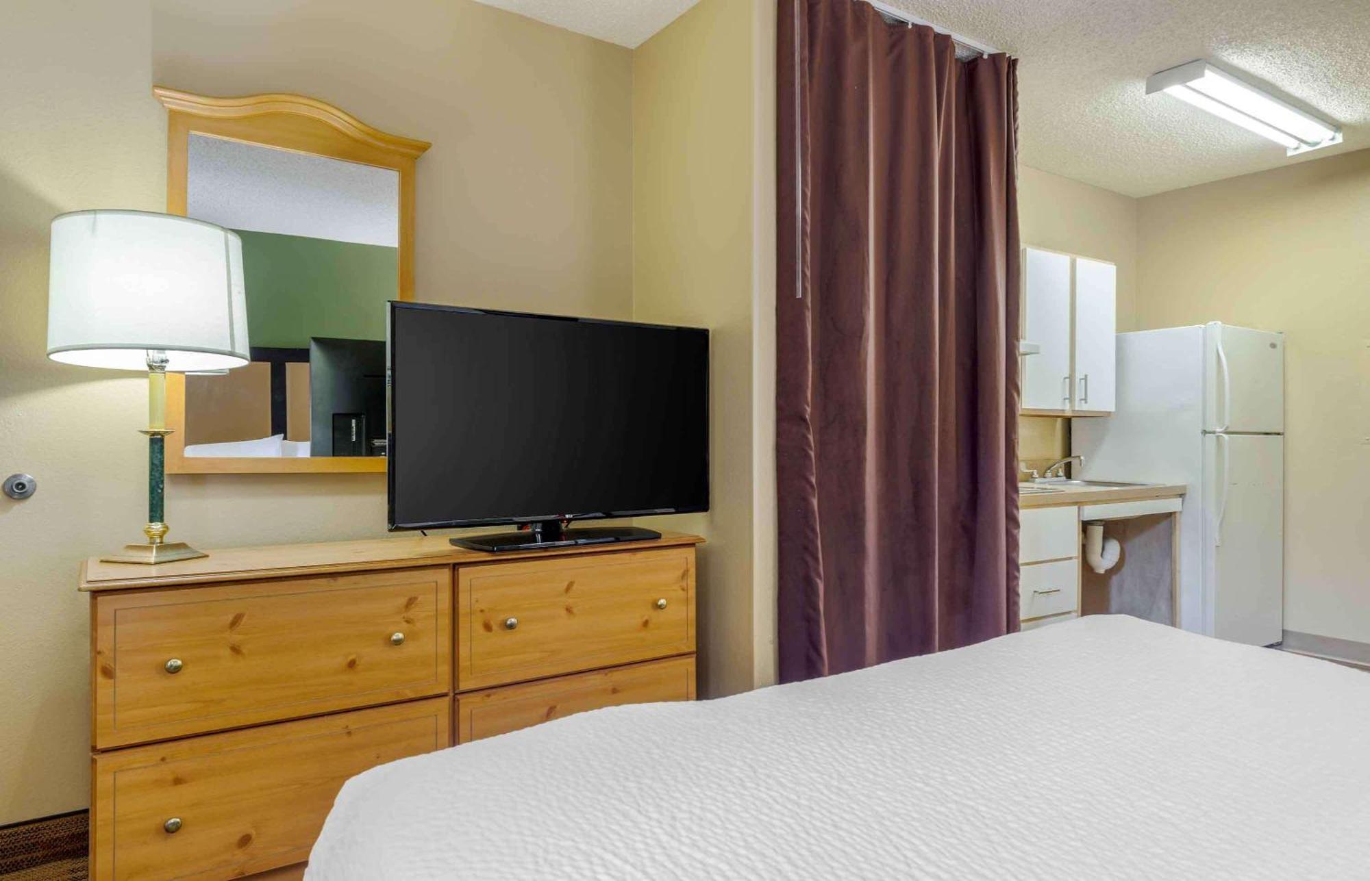 Extended Stay America Suites - Dallas - Las Colinas - Carnaby St Irving Dış mekan fotoğraf