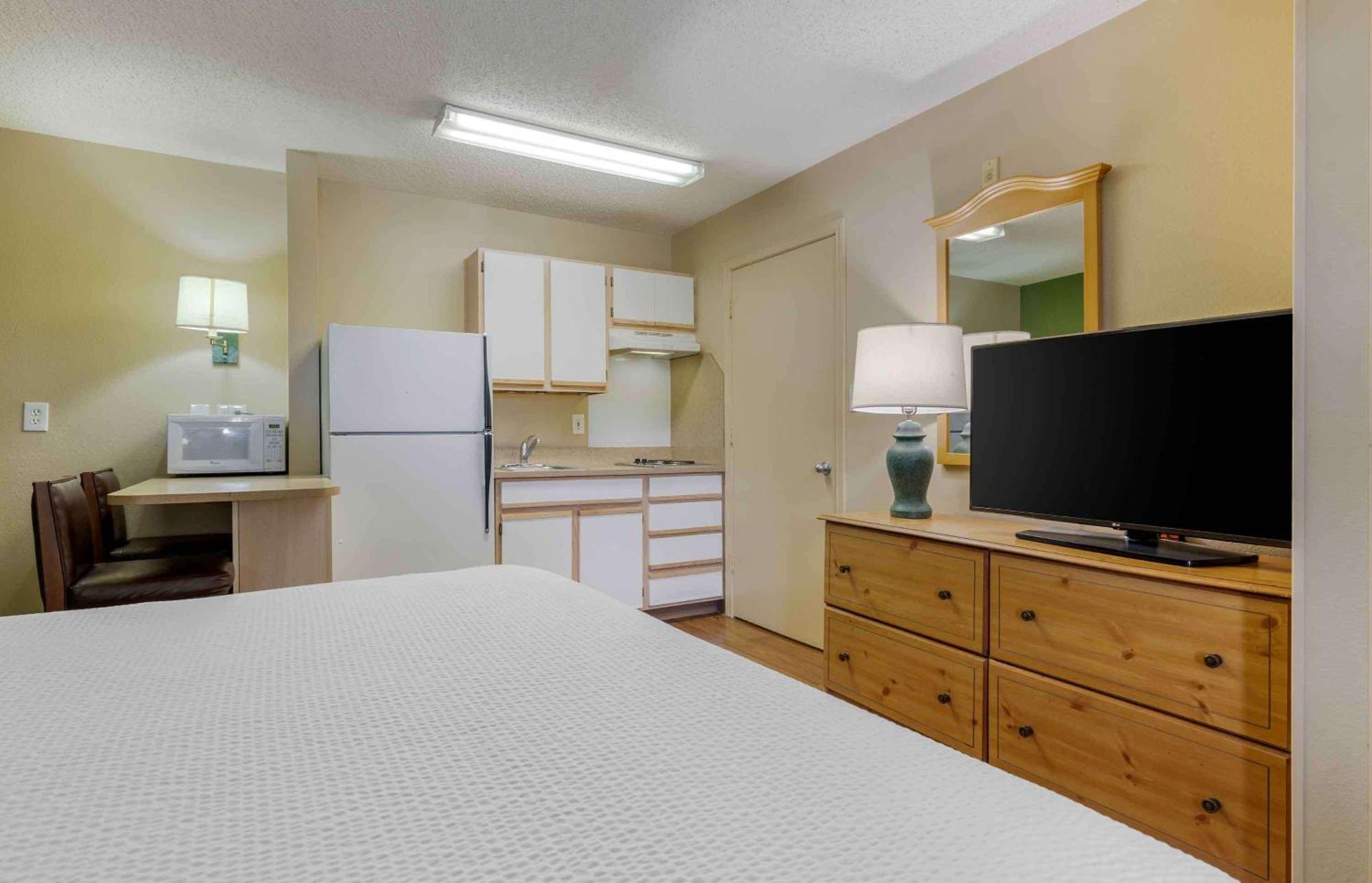 Extended Stay America Suites - Dallas - Las Colinas - Carnaby St Irving Dış mekan fotoğraf