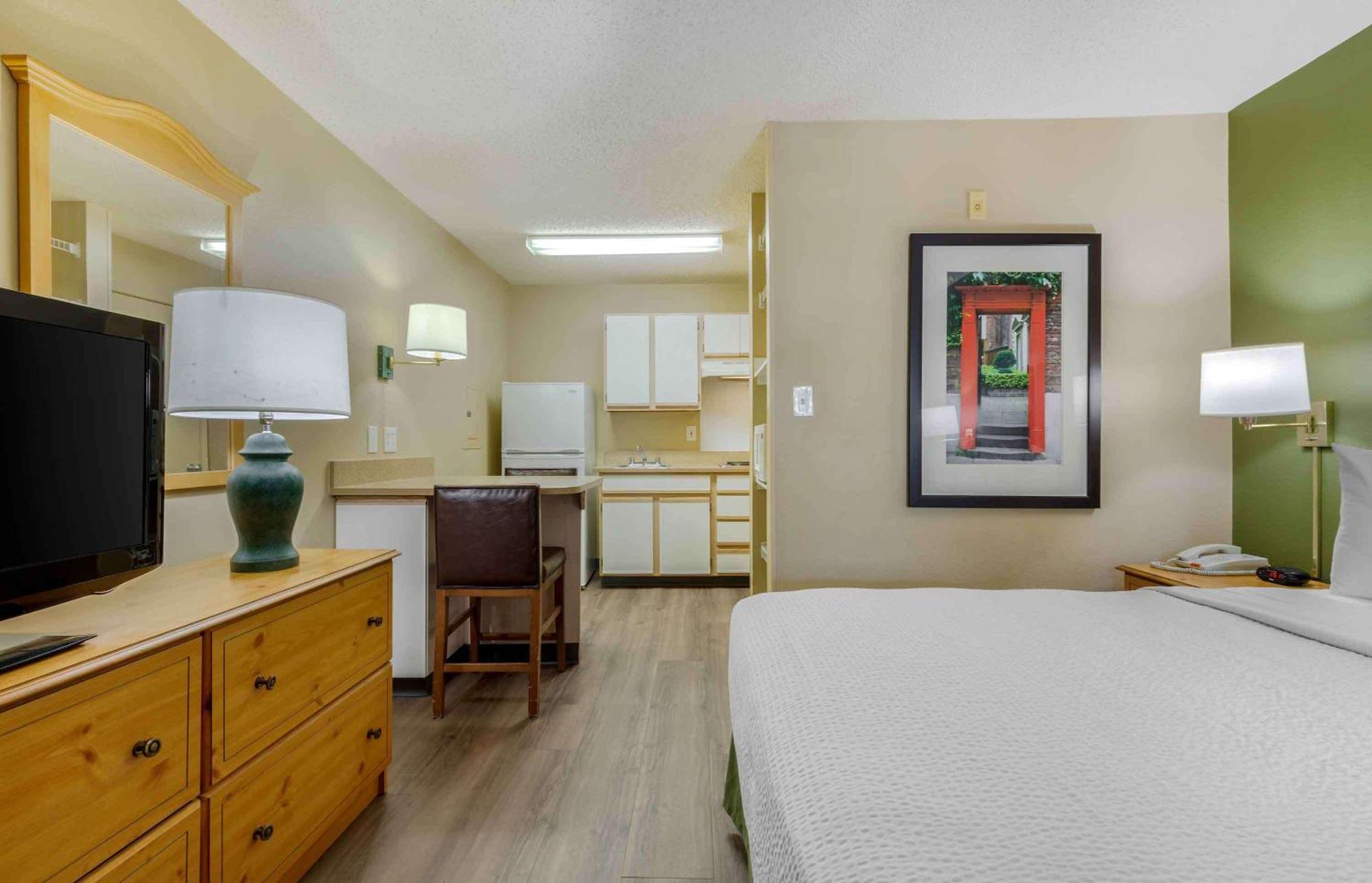 Extended Stay America Suites - Dallas - Las Colinas - Carnaby St Irving Dış mekan fotoğraf