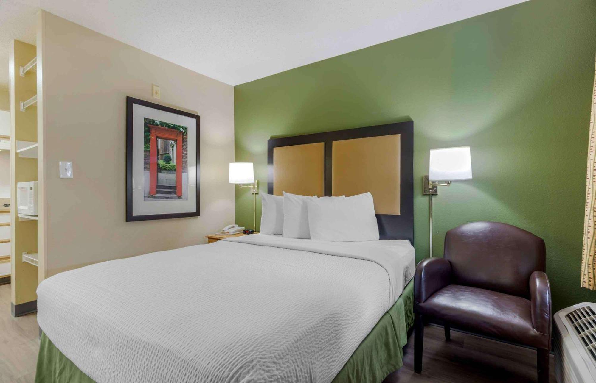 Extended Stay America Suites - Dallas - Las Colinas - Carnaby St Irving Dış mekan fotoğraf