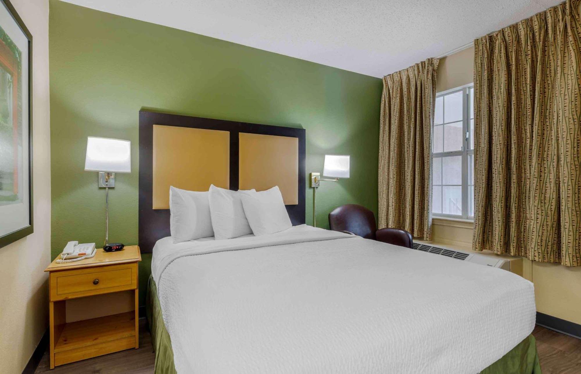 Extended Stay America Suites - Dallas - Las Colinas - Carnaby St Irving Dış mekan fotoğraf